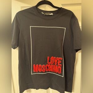 Love Moschino Tee in black sz 8